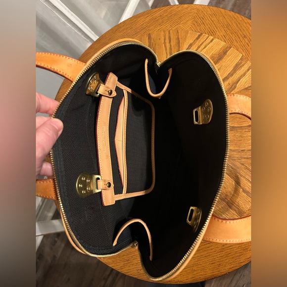 Dooney & Bourke Navy Canvas Satchel/Bag - Picture 3 of 11